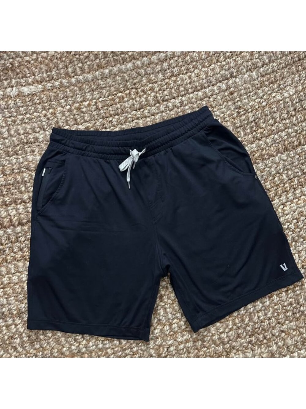 Vuori Mens Black Athletic Running Training Shorts Drawstring Pockets Athleisure